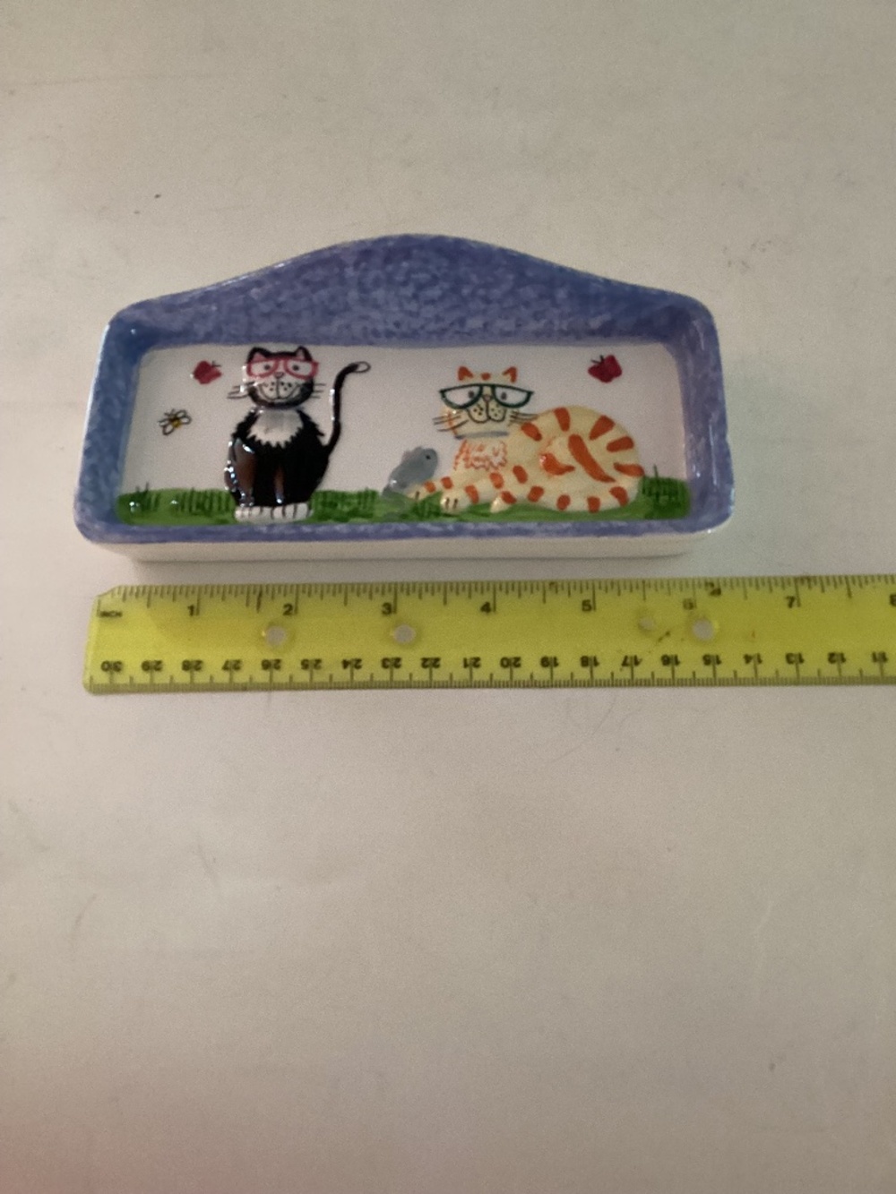 3D “Kitties in Glasses”eyeglasses or trinket tray.